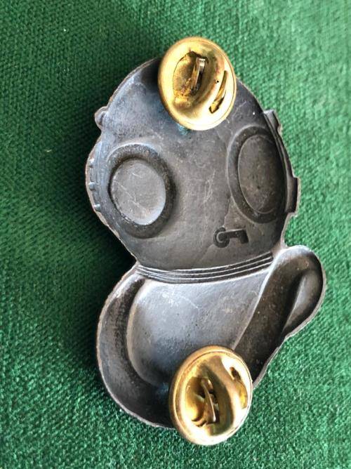 RECCE/2ND TYPE PART 1 DIVER (COPPER) QUALIFICATION FOR ARMY DIVERS-THE COPPER VARIETY WAS ADOPTED AS