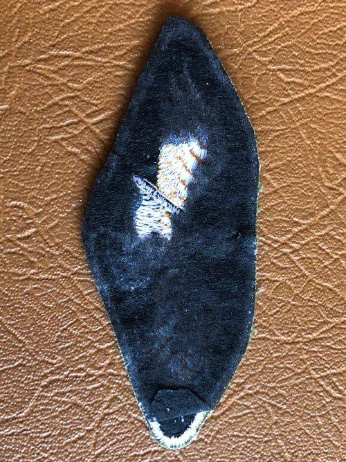 LESOTHO DEFENCE FORCE INSTRUCTOR PARACHUTE WING-GOLD THREAD WINGS WITH BLACK CENTRE-EMBROIDERED ON C