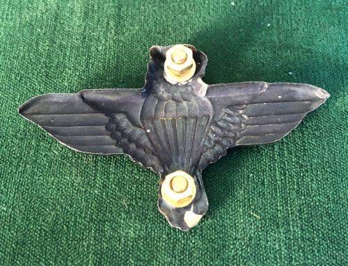 44 PARACHUTE BRIGADE BELT BUCKLE BADGE- 2X SCREW LUGS