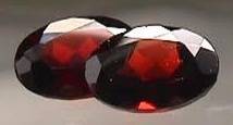 100% NATURAL MOZAMBIQUE OVAL GARNET PAIR - 1.764 CT - VVS1