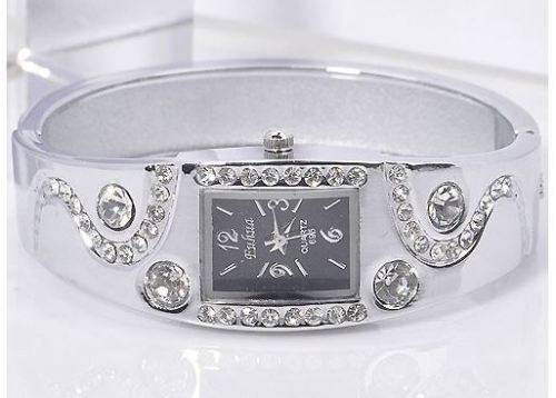 Beautiful Ladies WAVE Rhinestone & Crystal Bracelet Wrist Watches in SILVER