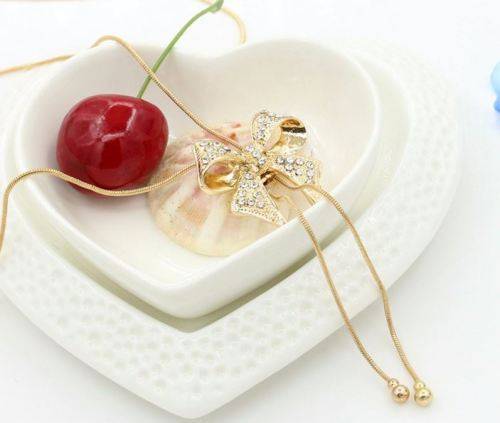 Elegant Gold OR Silver Plated Bow Necklace With Austrian Crystals