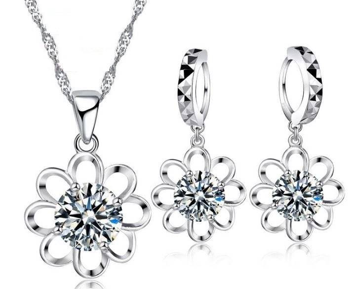 MOTHERS DAY GIFT - 925 Sterling Silver Cubic Zirconia Flower Jewelry Set in Complimentary Gift Box