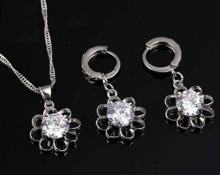MOTHERS DAY GIFT - 925 Sterling Silver Cubic Zirconia Flower Jewelry Set in Complimentary Gift Box