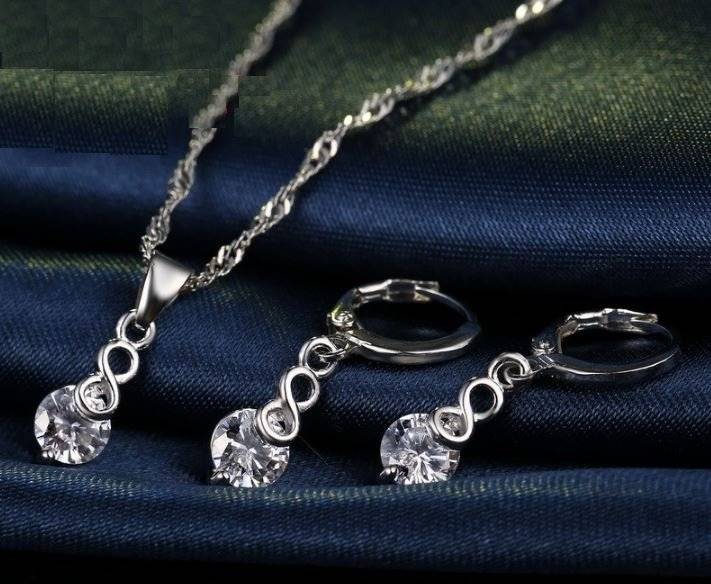 Elegant 925 Sterling Silver Cubic Zirconia Jewelry Set in Complimentary Gift Box