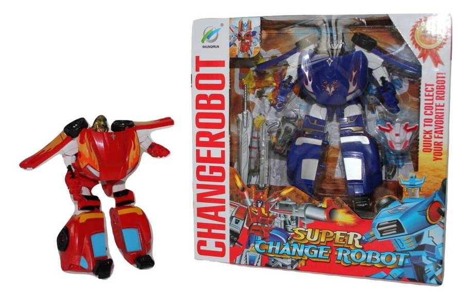 Super Change Transformer Robot Quickly Transforms Into a Car With Accessories