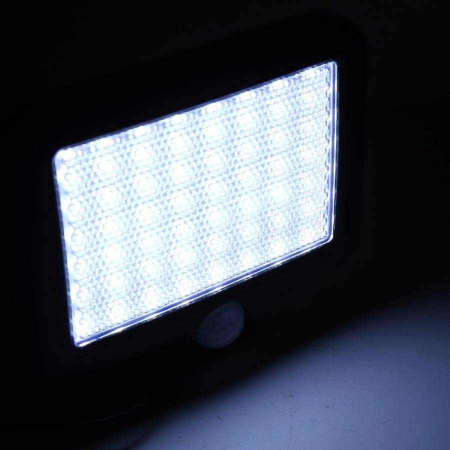 LED Multi functional SOLAR Flood Light Kit