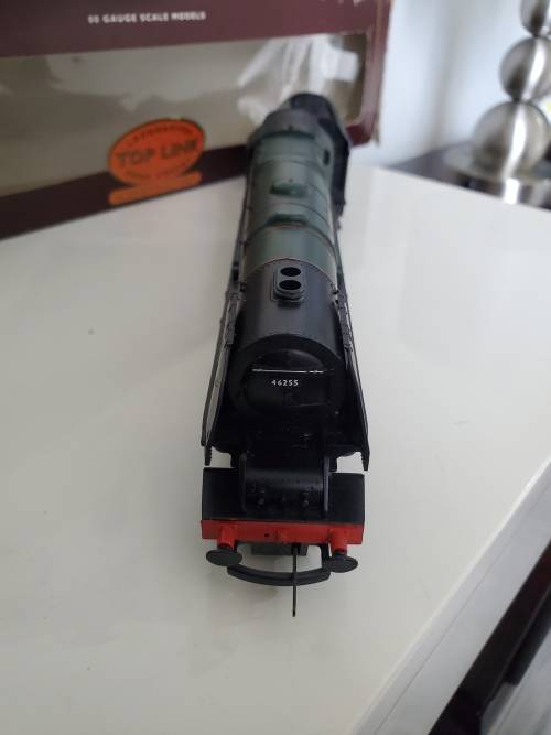 HORNBY OO SCALE - BR CITY OF HEREFORD 4-6-2 STEAM LOCO and TENDER - BOXED