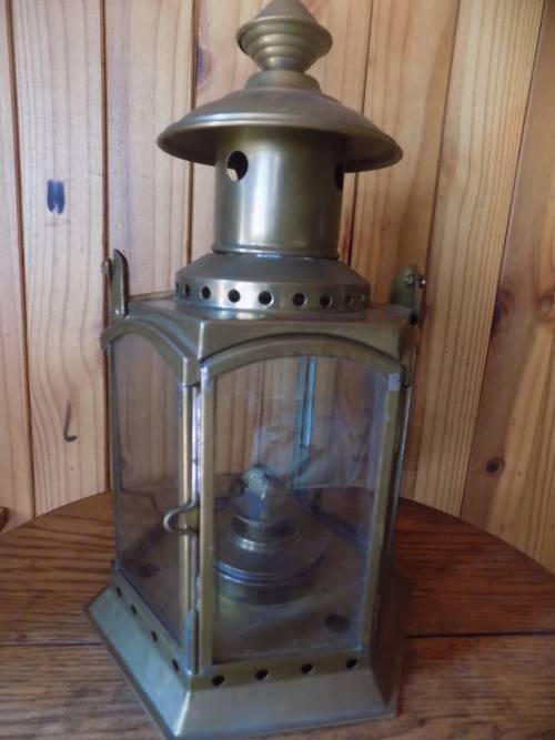Metal & Glass Lamp