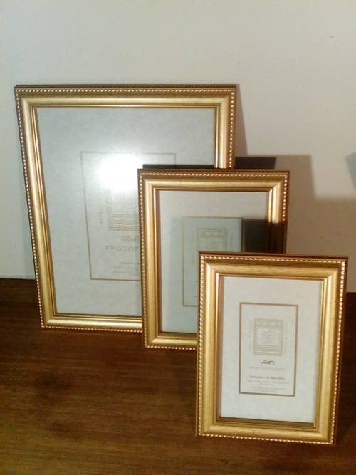 Set of Three Pretty Standing Photo Frames (Ref 290)