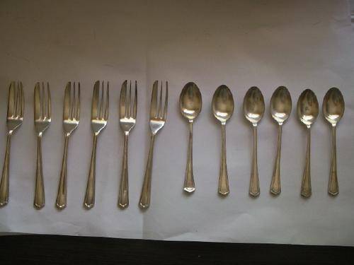 Six x Grosvernor Delphic EPNS Forks Six x EPNS Spoons