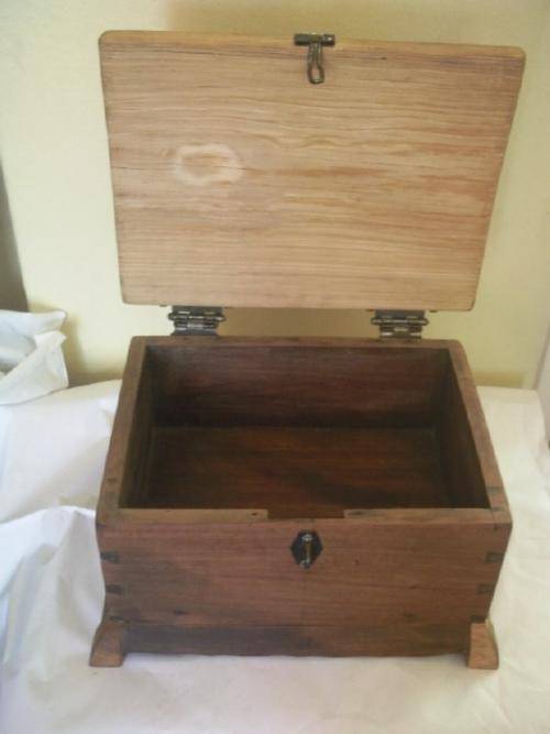 Large Wooden Dove-Tail Odds & Ends Box