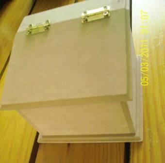 Crafter's Box for Painting or Decoupage - 18cm x 14cm x 12cm