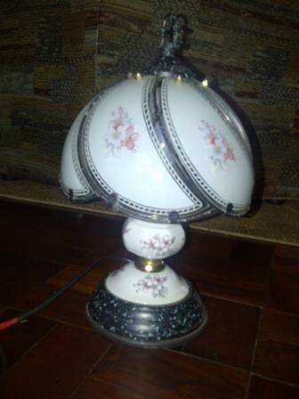 Stunning Metal & Porcelain Lamp - COLLECTION ONLY