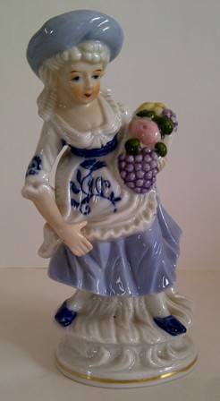 Gorgeous Lady with Fruit Basket Ornament - 17cm