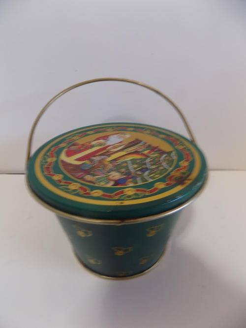 Small Christmas Tin with Handle