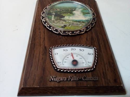 Vintage Niagra Falls Canada Souvenir Wall Hanging