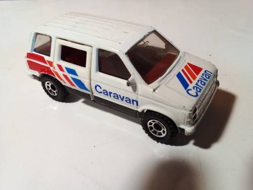 Matchbox 1984 Dodge Caravan Die Cast