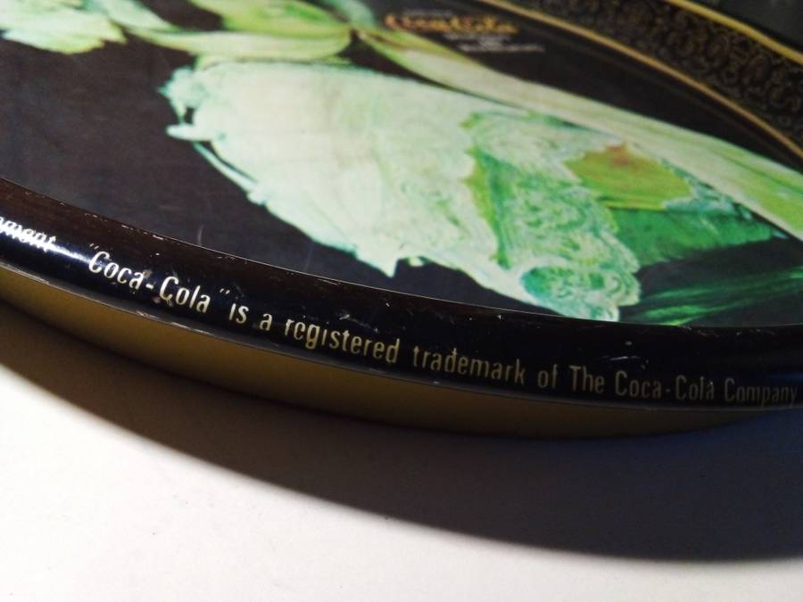 Genuine Oval Coca-Cola Metal Drinks Tray
