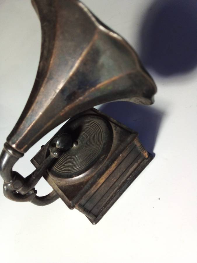 1970s Durham New York Greeting Corporation Metal Gramophone (SP022)