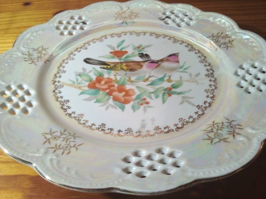 Japanese Bird & Floral Design Mother of Pearl Effect Plate