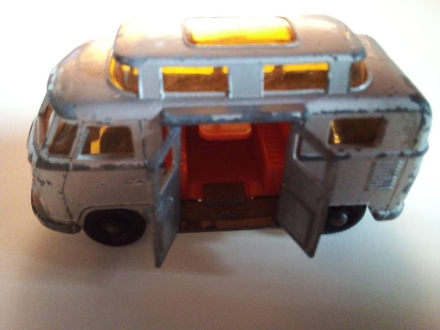 Lesney No 34 Volkswagen Camper Die Cast (SP210)