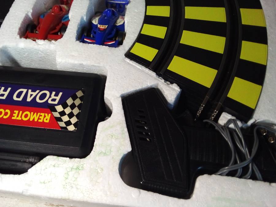 The Sound Race Battery Operated Scalectric