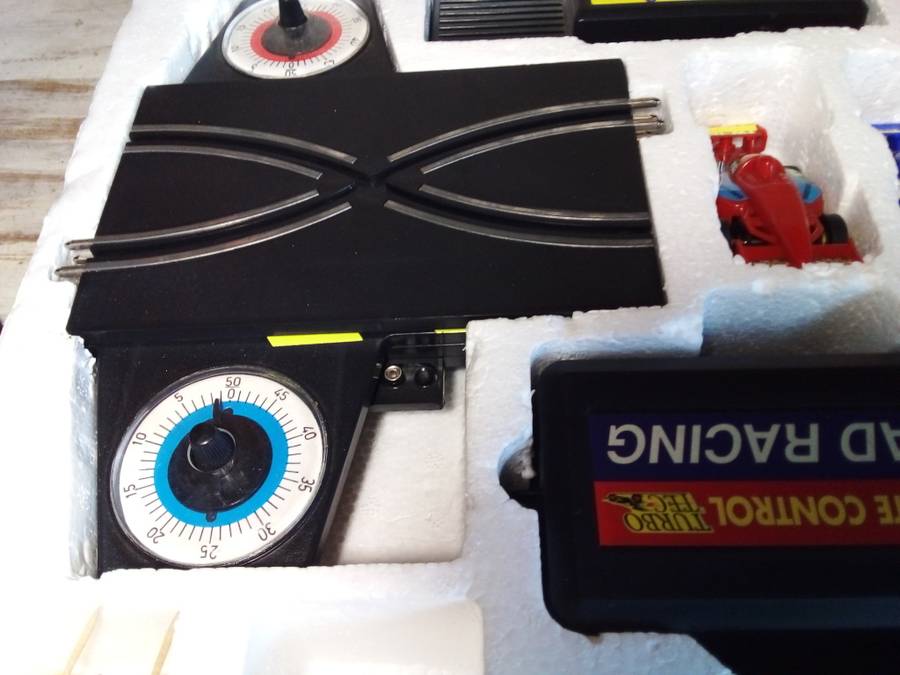 The Sound Race Battery Operated Scalectric