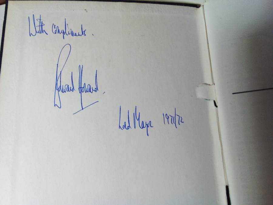 Signed Offbeat in the City of London