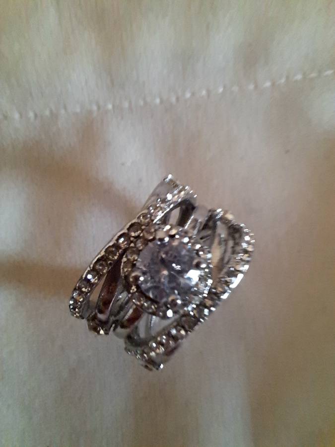 Beautiful Silver Plated ring very beautiful