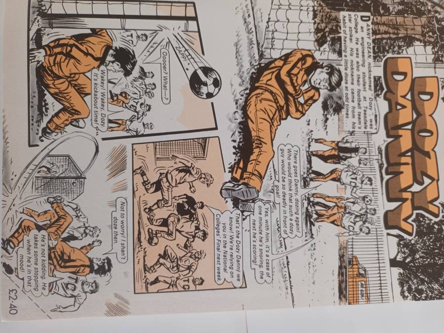 Hotspot Book for Boys 1986