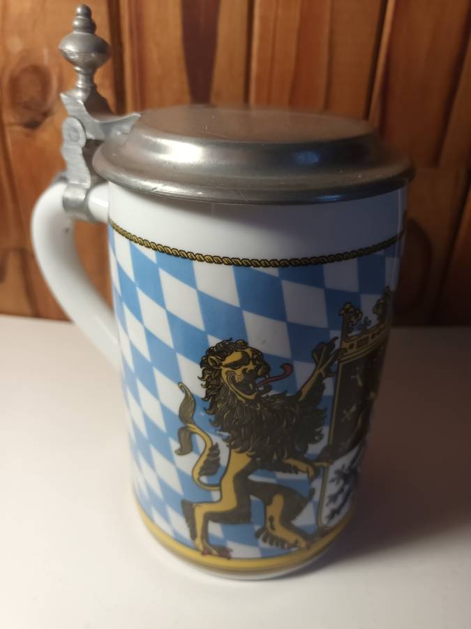 Vintage Tankard with Message from Apollo 15 Pilot