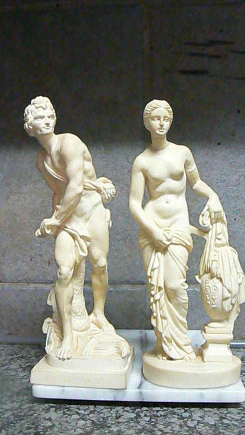 WOW A SANTINI (ITALY ) SIGNED SCULPTURES AMAZING AND EXPENSIVE PLEASE GOOGLE THIS ITEM !!!!!!!!!!!!!