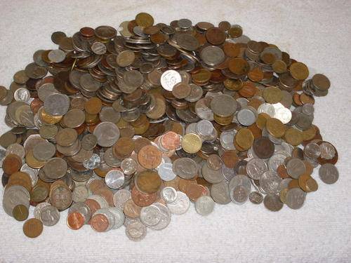 100 WORLD COINS START 1 RAND COMBO ONE SHIPPING  LATE ENTRY