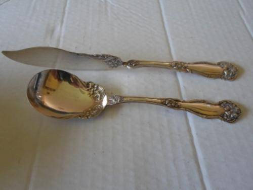 BEEEEAUTIFUL!!! AMERICAN SILVER PLATED SUGAR SPOON + BUTTER KNIFE BY WM ROGERS & SON