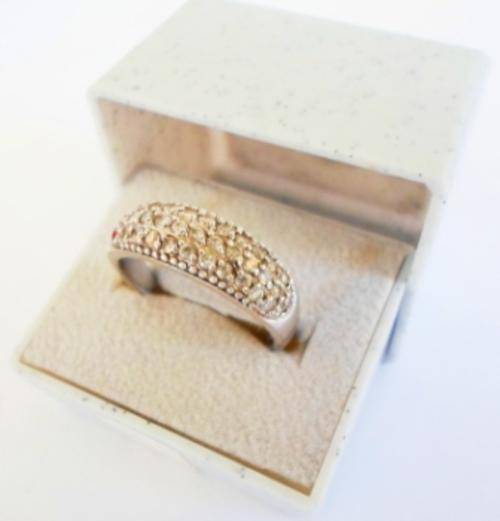 LOVELY!!! STERLING SILVER & MULTIPLE CZ RING SIZE N