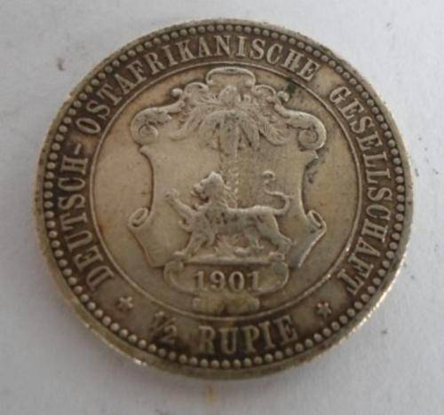RARE!! 1901 DEUTSCH OSTAFRIKANISCHE GESELLSCHOFF 1/2 RUPEE SILVER COIN 5.8gr