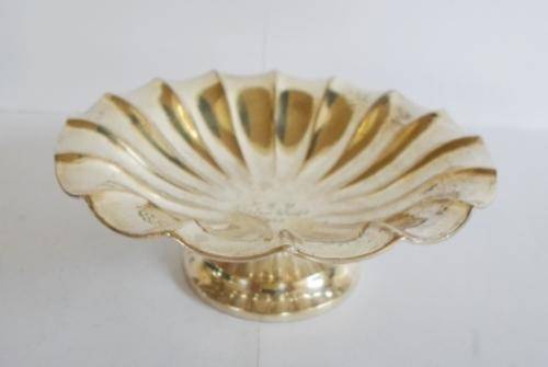 BEAUTIFUL!! VINTAGE 800 GERMAN SILVER FOOTED BOWL WITH SCALLOPED EDGES 72.9gr