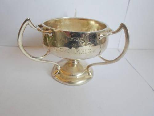 WOW!! HALLMARKED SILVER LOVING CUP FOR RESTORATION 62.1gr