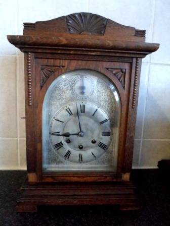 LARGE!! VINTAGE GUSTAV BEKKER OAK CASED BRACKET CLOCK CIRCA 1915, NOT WORKING