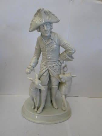 MAGNIFICENT!! VICTORIAN SITZENDORF NAPOLEAN & HIS DOGS FIGURE 230 X 135 X 110mm GORGEOUS PIECE!!