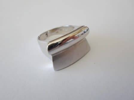 MAGNIFICENT!! CHUNKY STERLING SILVER RING WITH FABULOUS DESIGN MAKERS MARK NF 7,5g SIZE Q1/2