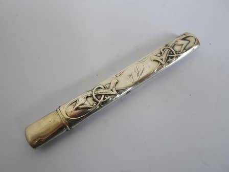 ANTIQUE NORWAY 830 SILVER PIN CASE BY H.P WITH DRAGON DETAIL 4,5g  GORGEOUS!! WOW!!