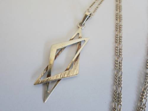 VINTAGE!! STERLING SILVER STAR OF DAVID PENDANT & CHAIN 5,4g WOW!!!!