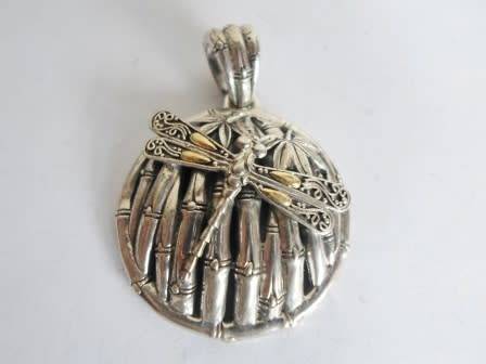 WOW!! STERLING SILVER & 18ct GOLD SWEET DRAGONFLY BAMBOO PENDANT 14,6g VALUE R2250 WOW!!