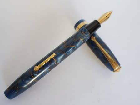 WOW!! VINTAGE CONWAY STEWART 84 BLUE MARBLED FOUNTAIN PEN WITH 14ct GOLD NIB VALUE R1000 WOW!!
