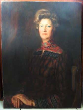 MAGNIFICENT!! POSCH JOHANNESBURG LADY OIL ON CANVAS SIGNED & DATED '77 950 X 700mm  WOW!!