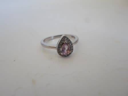 STUNNING!! STERLING SILVER AMETHYST & CZ RING  3,1g  SIZE P WOW!!