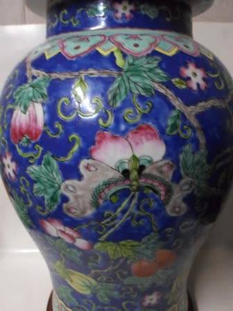WOW!! HUGE SIGNED CHINESE BLUE GROUND GINGER JAR WITH WOODEN STAND 500 X 240mm STUNNING WOW!!