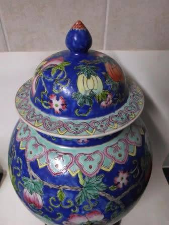 WOW!! HUGE SIGNED CHINESE BLUE GROUND GINGER JAR WITH WOODEN STAND 500 X 240mm STUNNING WOW!!